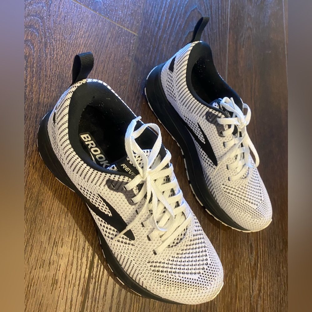 Brooks Running Shoes (8)